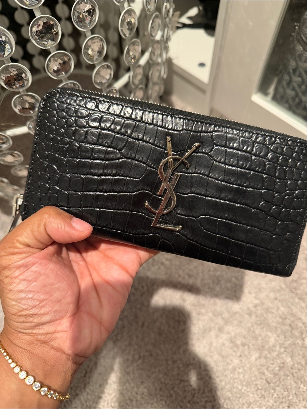 YSL Saint Laurent Black Croc-Embossed Zip Around Wallet with Silver YSL Logo - Picture 6 of 10